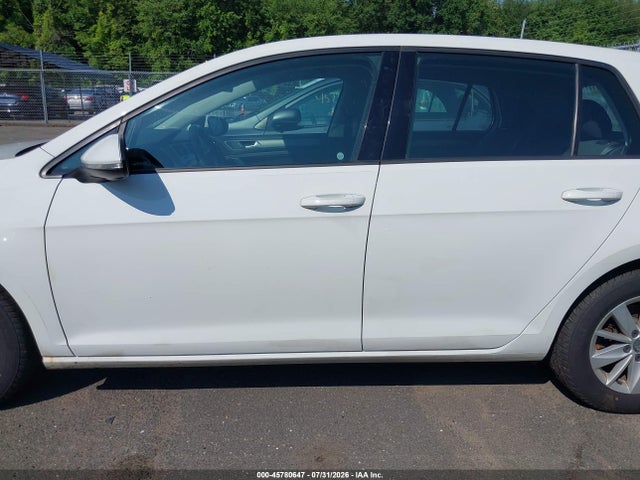 Продажа на аукционе авто 2016 Volkswagen Golf Tsi S 4-door, vin: 3VW217AU5GM032009, номер лота: 45780647