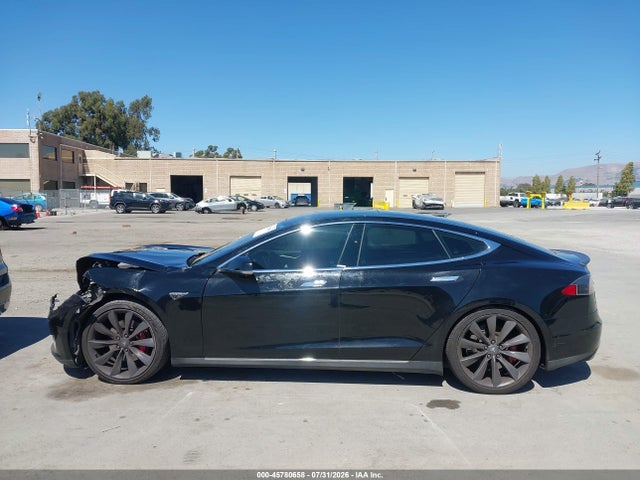 45780658 :رقم المزاد ، 5YJSA1H17EFP58662 vin ، 2014 Tesla Model S P85 مزاد بيع