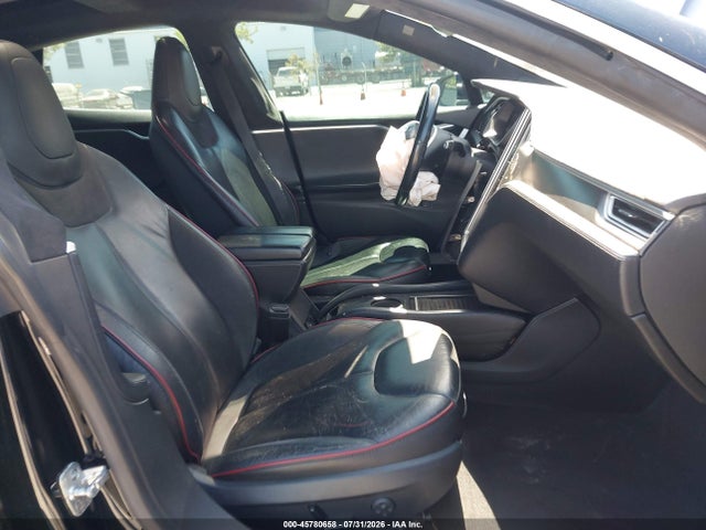 45780658 :رقم المزاد ، 5YJSA1H17EFP58662 vin ، 2014 Tesla Model S P85 مزاد بيع