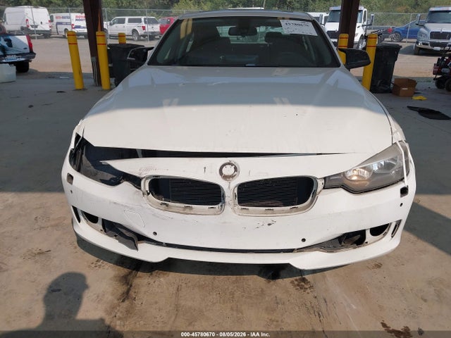 45780670 :رقم المزاد ، WBA3B5C59DF593580 vin ، 2013 Bmw 328i Xdrive مزاد بيع