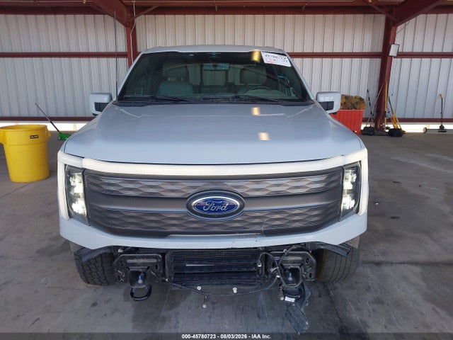 Продаж на аукціоні авто 2023 Ford F-150 Lightning Lariat, vin: 1FT6W1EV0PWG53258, номер лоту: 45780723