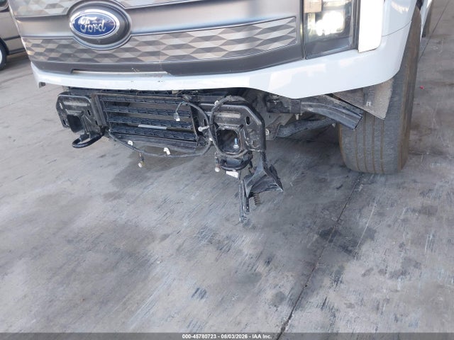 Продаж на аукціоні авто 2023 Ford F-150 Lightning Lariat, vin: 1FT6W1EV0PWG53258, номер лоту: 45780723