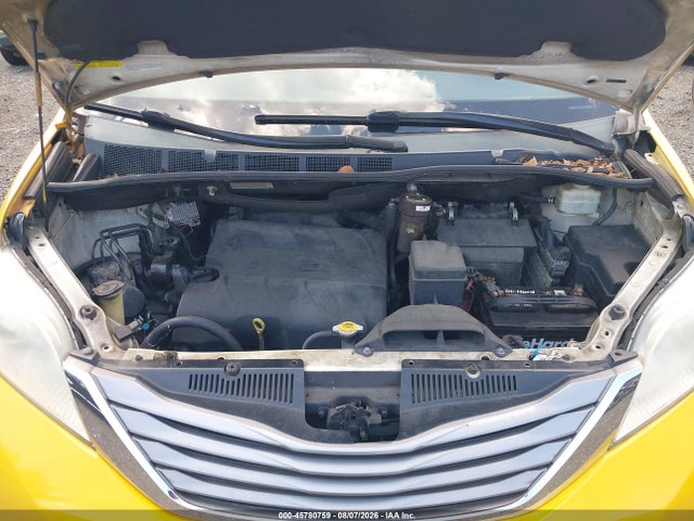 Aukcja sprzedaży 2015 Toyota Sienna Xle Premium 7 Passenger, vin: 5TDDK3DC1FS104584, numer aukcji: 45780759