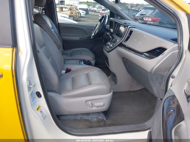Aukcja sprzedaży 2015 Toyota Sienna Xle Premium 7 Passenger, vin: 5TDDK3DC1FS104584, numer aukcji: 45780759