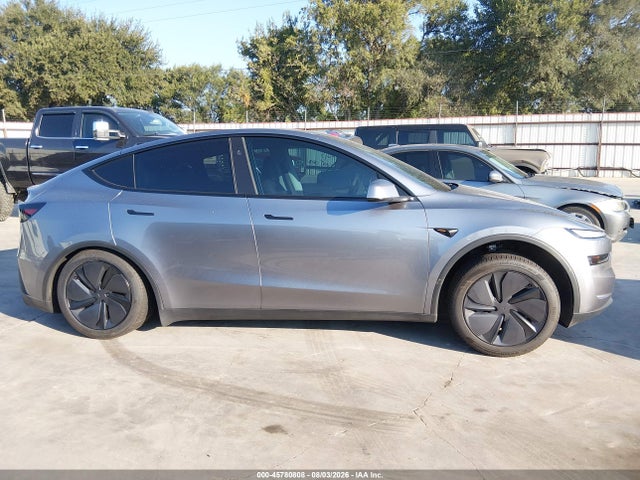 45780808 :رقم المزاد ، 7SAYGDED0TA452151 vin ، 2026 Tesla Model Y مزاد بيع