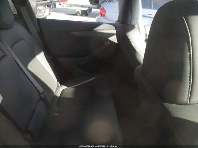 45780808 :رقم المزاد ، 7SAYGDED0TA452151 vin ، 2026 Tesla Model Y مزاد بيع