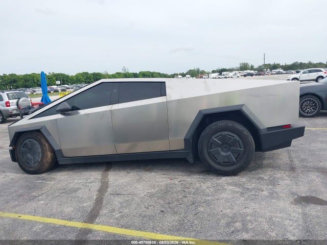 Продаж на аукціоні авто 2025 Tesla Cybertruck Cyberbeast, vin: 7G2CEHEE0SA061686, номер лоту: 45780838