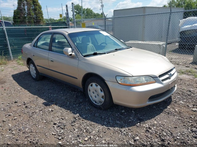 2000 Honda Accord 2.3 Lx მანქანა იყიდება აუქციონზე, vin: 1HGCG5643YA153091, აუქციონის ნომერი: 45780839