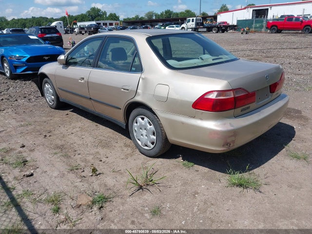 45780839 :رقم المزاد ، 1HGCG5643YA153091 vin ، 2000 Honda Accord 2.3 Lx مزاد بيع