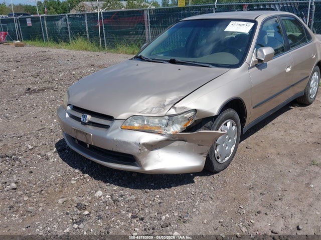 45780839 :رقم المزاد ، 1HGCG5643YA153091 vin ، 2000 Honda Accord 2.3 Lx مزاد بيع
