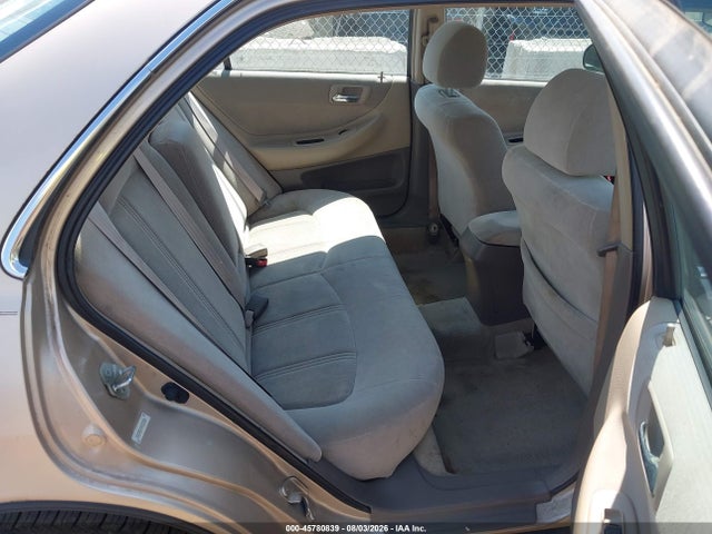 45780839 :رقم المزاد ، 1HGCG5643YA153091 vin ، 2000 Honda Accord 2.3 Lx مزاد بيع