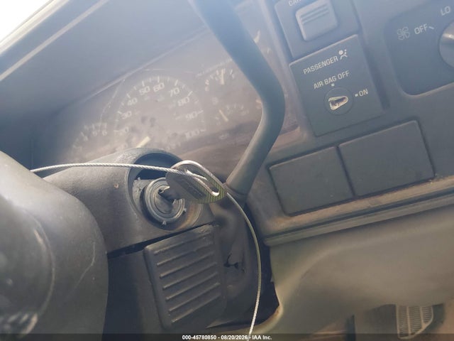 45780850 :رقم المزاد ، 1GCEC19R4XR141941 vin ، 1999 Chevrolet C/k 1500 Ls مزاد بيع