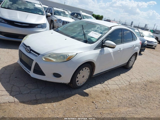 Ford FOCUS SE 2014 1FADP3F24EL376476 Image 2