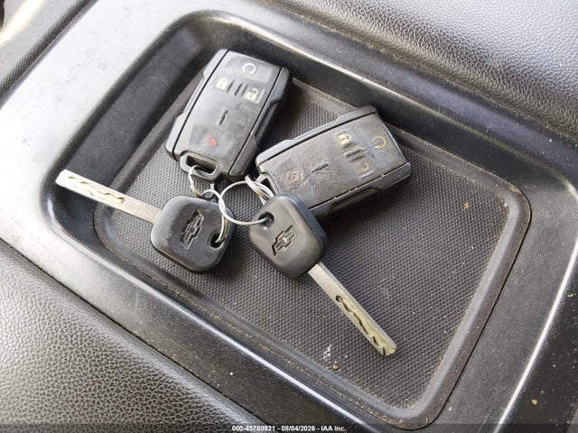 45780921 :رقم المزاد ، 2GCVKREC0J1107028 vin ، 2018 Chevrolet Silverado 1500 2lt مزاد بيع