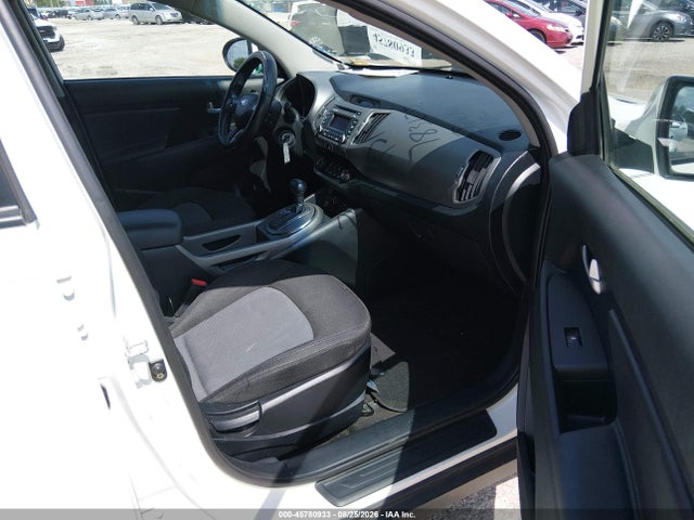 KNDPB3AC3F7783172 KIA Sportage Lx