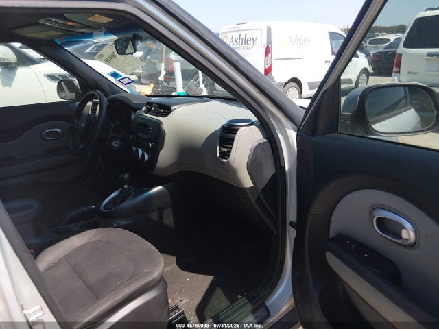 KIA Soul 2014 KNDJN2A26E7714568 Image 5