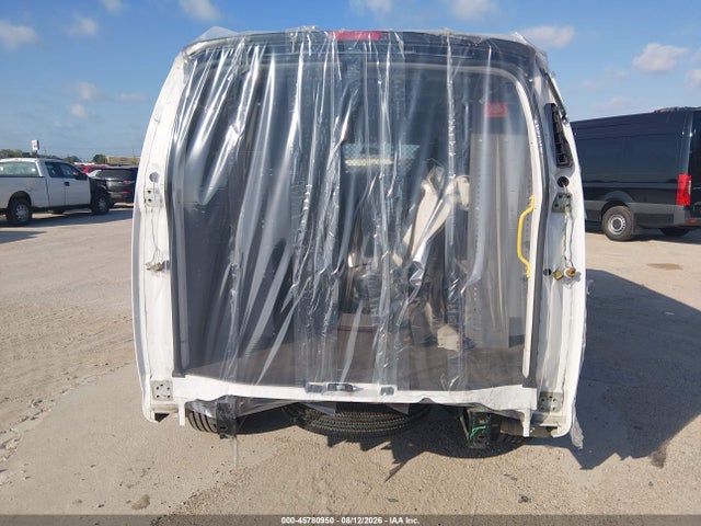 1GCWGAFPXR1292523 Chevrolet Express Cargo Rwd 2500 Regular Wheelbase Wt