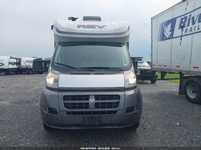 2015 Ram Promaster 3500 Cutaway Low Roof მანქანა იყიდება აუქციონზე, vin: 3C7WRVLGXFE505651, აუქციონის ნომერი: 45781025