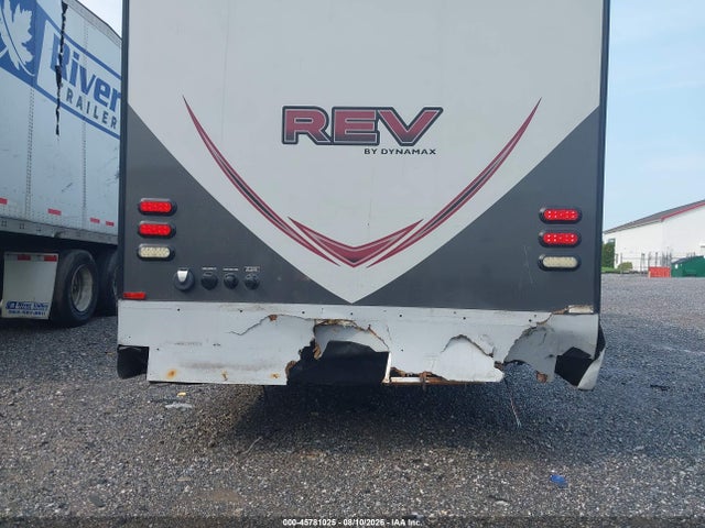 2015 Ram Promaster 3500 Cutaway Low Roof მანქანა იყიდება აუქციონზე, vin: 3C7WRVLGXFE505651, აუქციონის ნომერი: 45781025