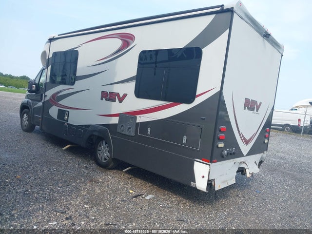2015 Ram Promaster 3500 Cutaway Low Roof მანქანა იყიდება აუქციონზე, vin: 3C7WRVLGXFE505651, აუქციონის ნომერი: 45781025