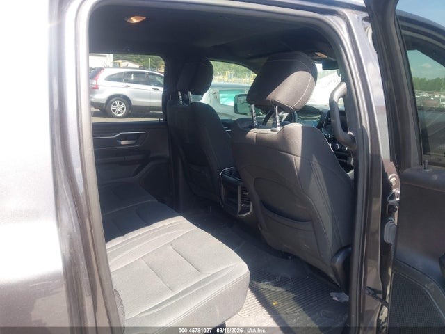 45781027 :رقم المزاد ، 1C6RRFMG8NN421571 vin ، 2022 Ram 1500 Big Horn  4x4 6'4 Box مزاد بيع