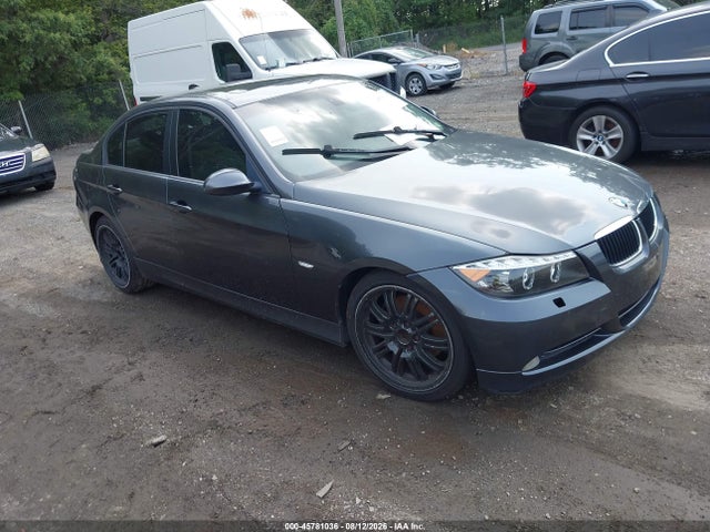 Продажа на аукционе авто 2008 Bmw 328i, vin: WBAVA37508NL18153, номер лота: 45781036