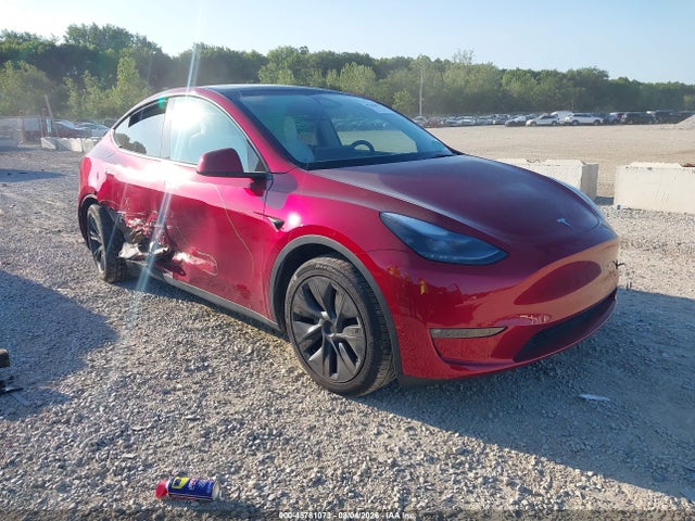 Продаж на аукціоні авто 2024 Tesla Model Y Long Range Dual Motor All-wheel Drive, vin: 7SAYGDEE7RF195557, номер лоту: 45781073