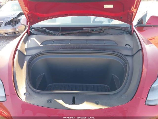 Продаж на аукціоні авто 2024 Tesla Model Y Long Range Dual Motor All-wheel Drive, vin: 7SAYGDEE7RF195557, номер лоту: 45781073