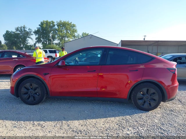 Продаж на аукціоні авто 2024 Tesla Model Y Long Range Dual Motor All-wheel Drive, vin: 7SAYGDEE7RF195557, номер лоту: 45781073