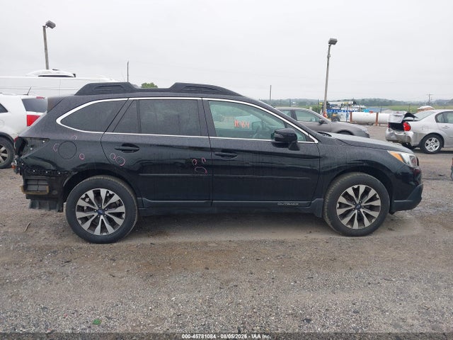 Auction sale of the 2017 Subaru Outback 2.5i Limited, vin: 4S4BSANC8H3290599, lot number: 45781084