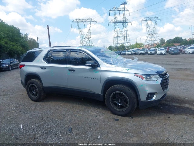 1GNERGKW4JJ251337 Chevrolet Traverse Lt Cloth