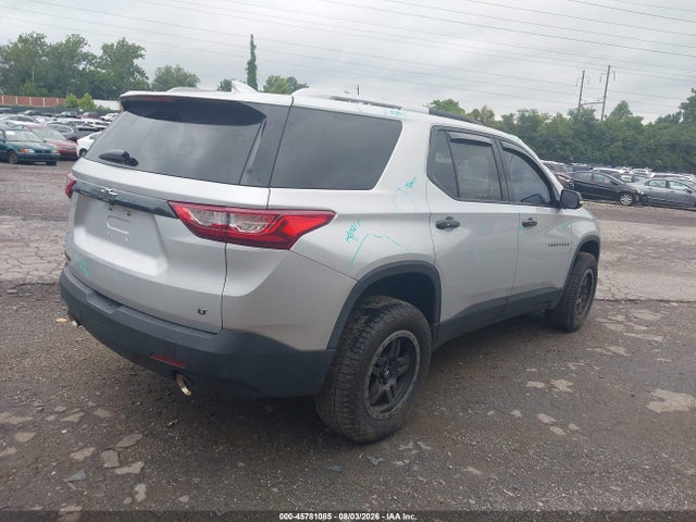 1GNERGKW4JJ251337 Chevrolet Traverse Lt Cloth