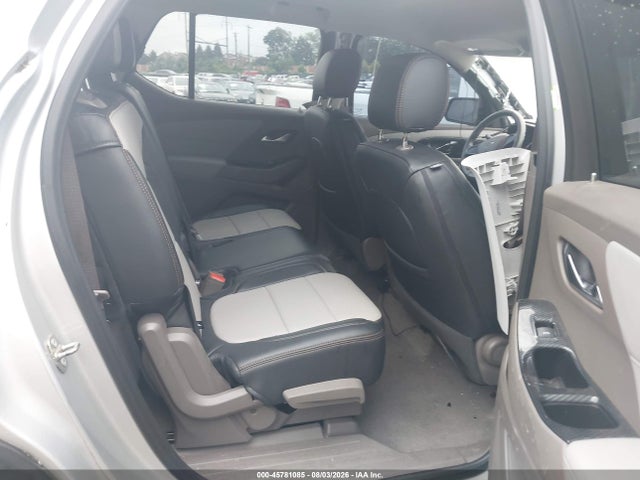 1GNERGKW4JJ251337 Chevrolet Traverse Lt Cloth