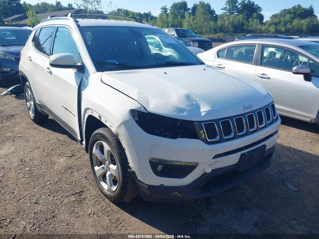 Jeep Compass Latitude 4x4 2019 3C4NJDBB8KT847301 Image 18