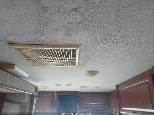 Продажа на аукционе авто 2002 Workhorse Custom Chassis Motorhome Chassis W22, vin: 5B4MP67G323349633, номер лота: 45781112