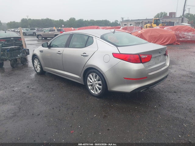 Продаж на аукціоні авто 2015 Kia Optima Ex, vin: 5XXGN4A72FG398015, номер лоту: 45781144