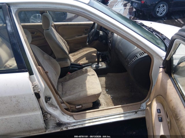 45781151 :رقم المزاد ، JA3AY26C3YU014861 vin ، 2000 Mitsubishi Mirage De مزاد بيع
