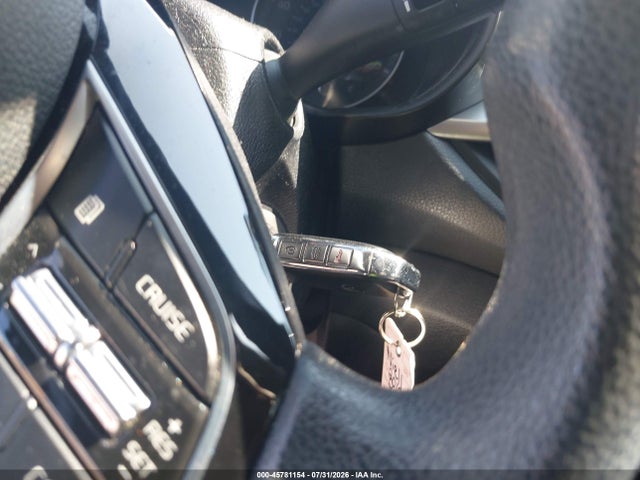 3KPF24AD6KE022222 KIA Forte Lxs
