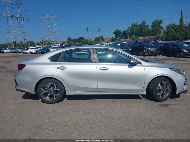 3KPF24AD6KE022222 KIA Forte Lxs
