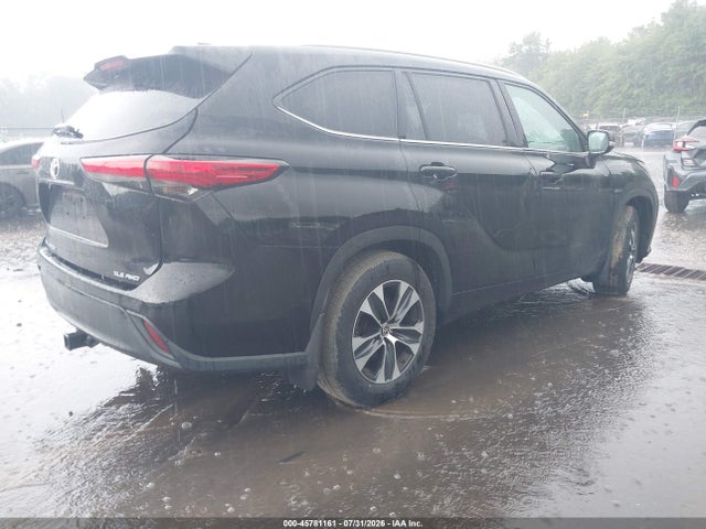 2021 Toyota Highlander Xle მანქანა იყიდება აუქციონზე, vin: 5TDGZRBH0MS101036, აუქციონის ნომერი: 45781161