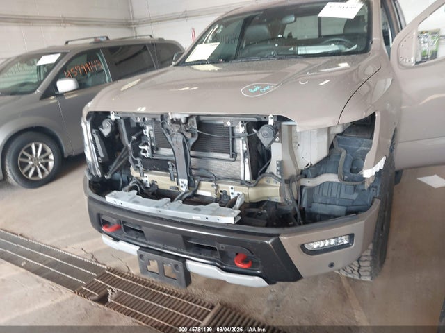 2021 Nissan Titan Pro-4x 4x4 მანქანა იყიდება აუქციონზე, vin: 1N6AA1ED4MN517584, აუქციონის ნომერი: 45781199