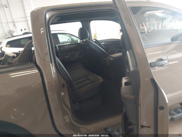2021 Nissan Titan Pro-4x 4x4 მანქანა იყიდება აუქციონზე, vin: 1N6AA1ED4MN517584, აუქციონის ნომერი: 45781199