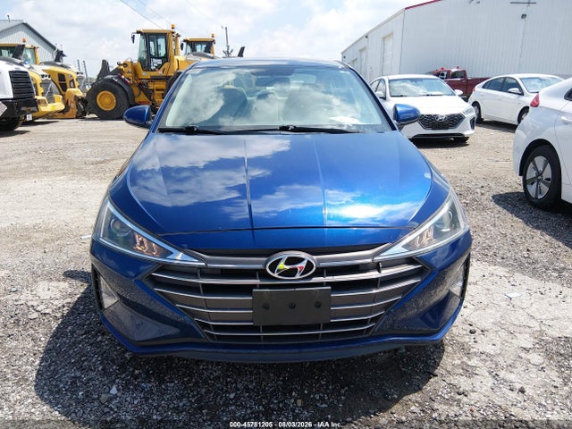 Продажа на аукционе авто 2019 Hyundai Elantra Se, vin: 5NPD74LFXKH497469, номер лота: 45781205