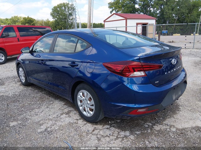 Продажа на аукционе авто 2019 Hyundai Elantra Se, vin: 5NPD74LFXKH497469, номер лота: 45781205