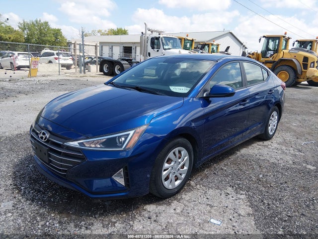 Продажа на аукционе авто 2019 Hyundai Elantra Se, vin: 5NPD74LFXKH497469, номер лота: 45781205