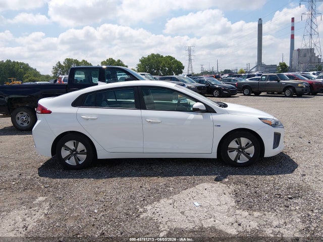 Продаж на аукціоні авто 2020 Hyundai Ioniq Hybrid Blue, vin: KMHC65LC3LU231370, номер лоту: 45781213