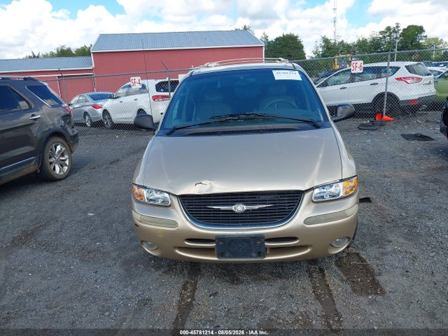 45781214 :رقم المزاد ، 1C4GT64L5YB641923 vin ، 2000 Chrysler Town & Country Limited مزاد بيع