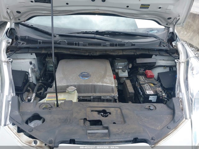 45781217 :رقم المزاد ، 1N4AZ0CP5DC416607 vin ، 2013 Nissan Leaf S مزاد بيع