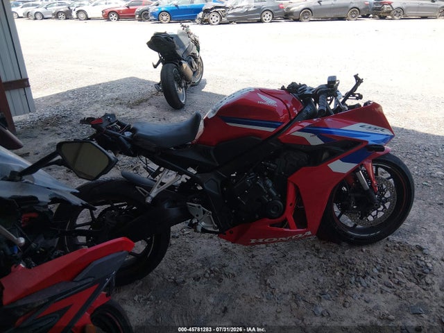 Honda CBR650 R 2025 MLHRH155XS5100636 Image 12