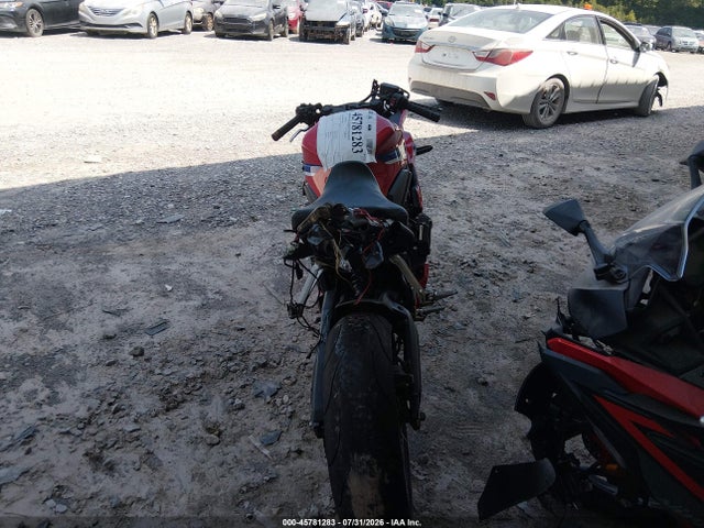 Honda CBR650 R 2025 MLHRH155XS5100636 Image 6